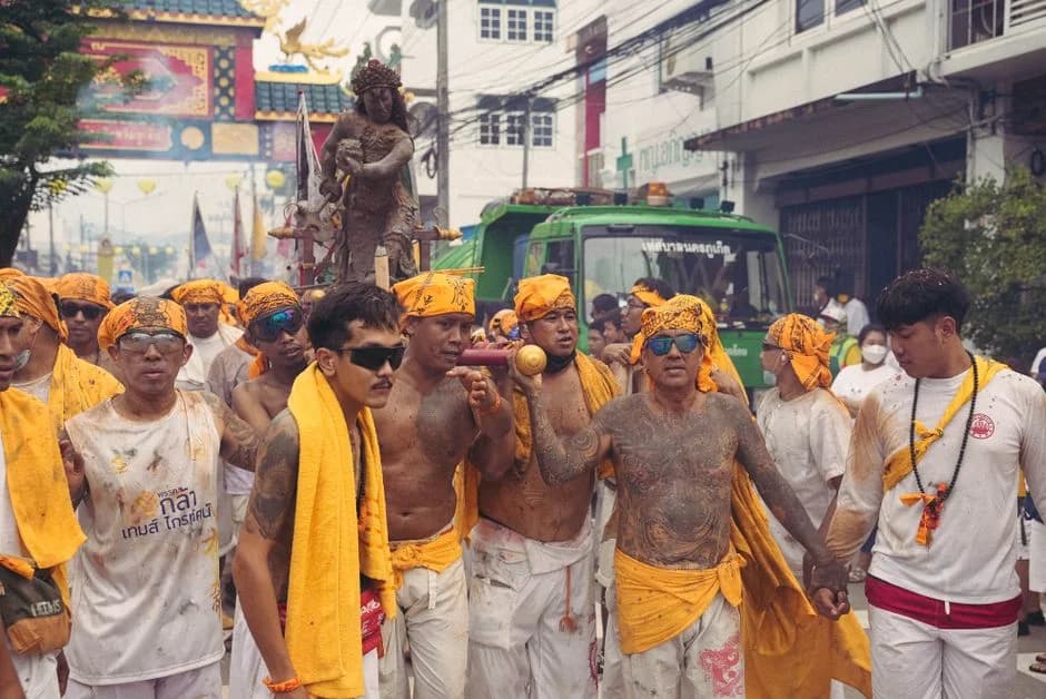 Songkran water festival Thailand holidays celebration